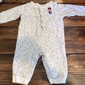 Disney Store Minnie Mouse White Kids Girls One Piece romper, 12 months, EUC, WDW